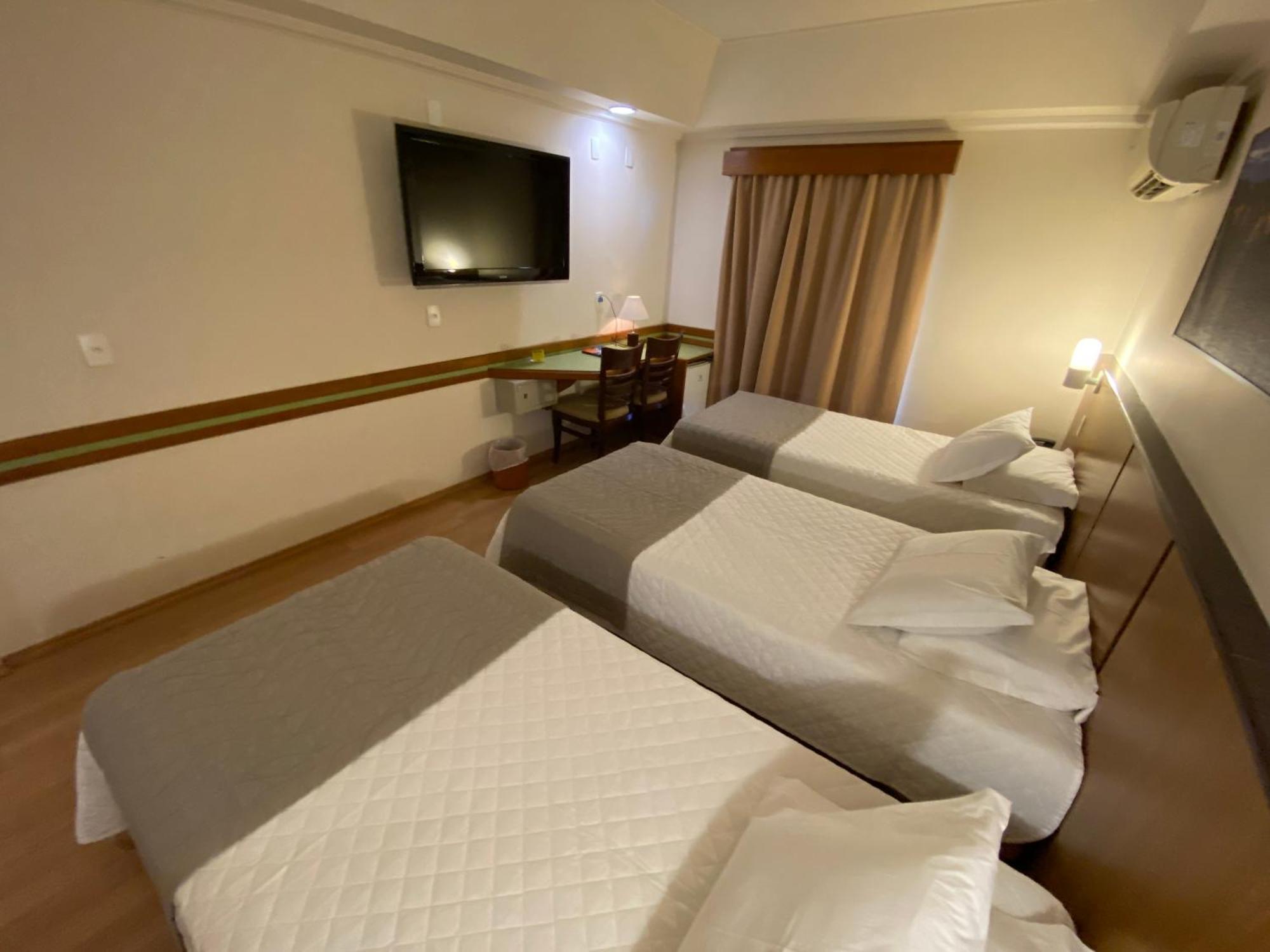 Hotel Bella Italia Foz do Iguaçu Zewnętrze zdjęcie